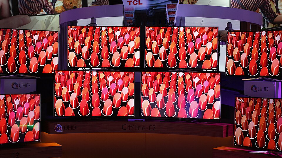 تلویزیون ۵۰ اینچ کیولد TCL — TCL 50" QLED TV