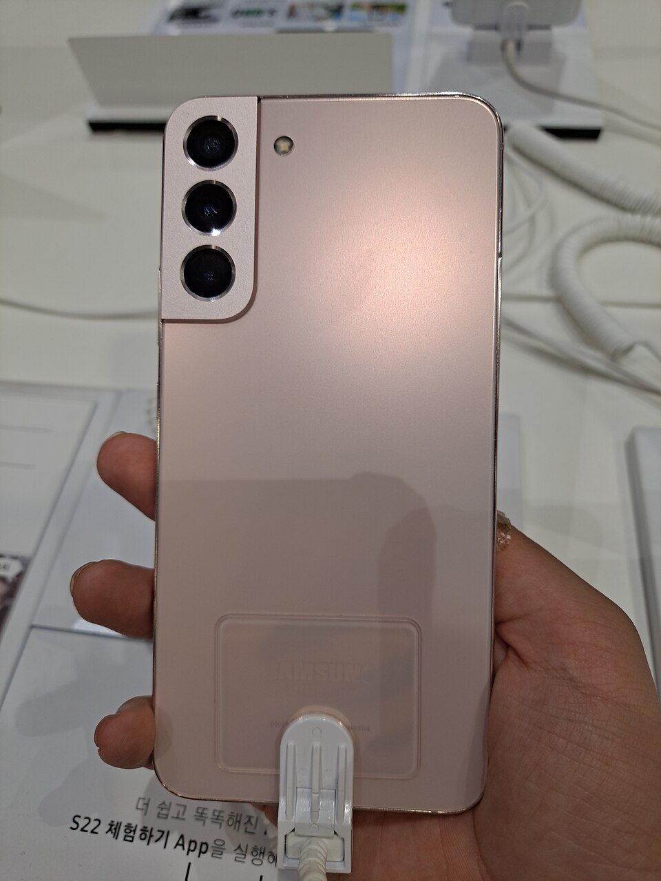 گوشی سامسونگ گلکسی S24 — Samsung Galaxy S24