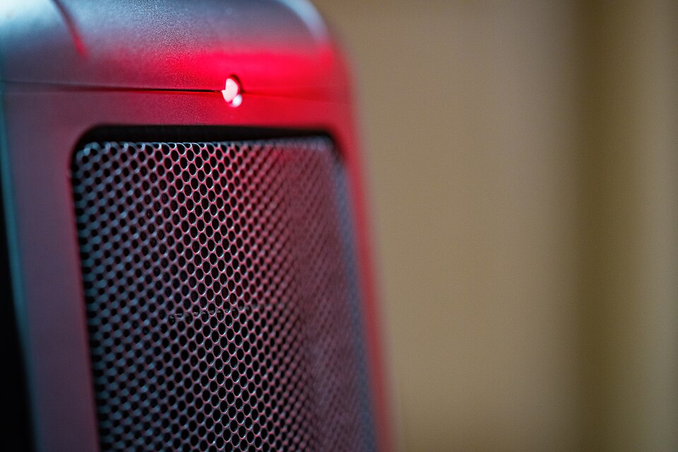 بخاری فن‌دار دلونگی — DeLonghi Fan Heater