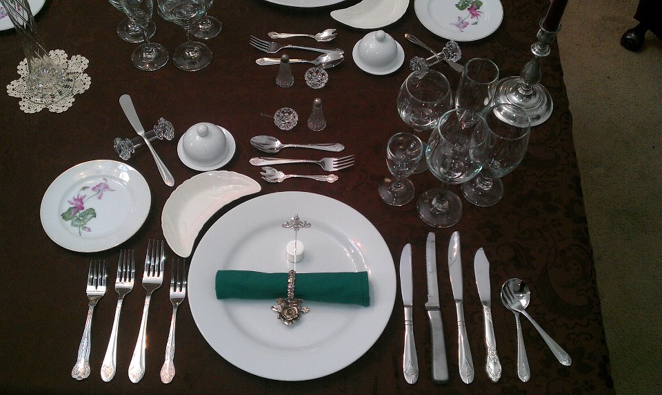 سرویس کارد و چنگال برلینگر هاوس — Berlinger Haus Cutlery Set